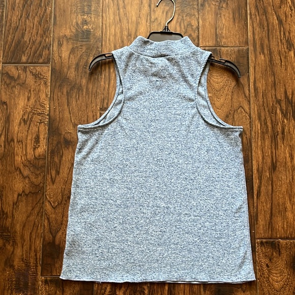 Chaser ribbed mock neck size small - Picture 6 of 6